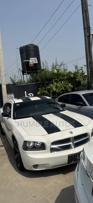Dodge Charger SXT 4dr Sedan AWD (3.6L 6cyl 8A) 2014 White
