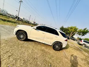 Mercedes-Benz GLE-Class GLE 350 2022 White