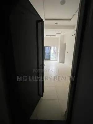 2bdrm Apartment in Lekki Phase 1 for rent