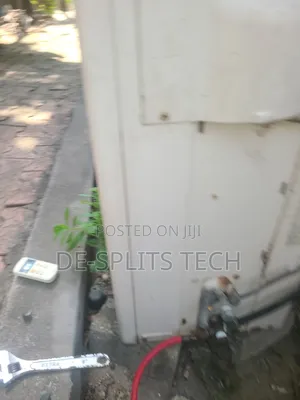 De-Splits Tech Repairing Faulty Panasonic Professionally