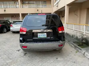 Kia Mohave 2013 Black