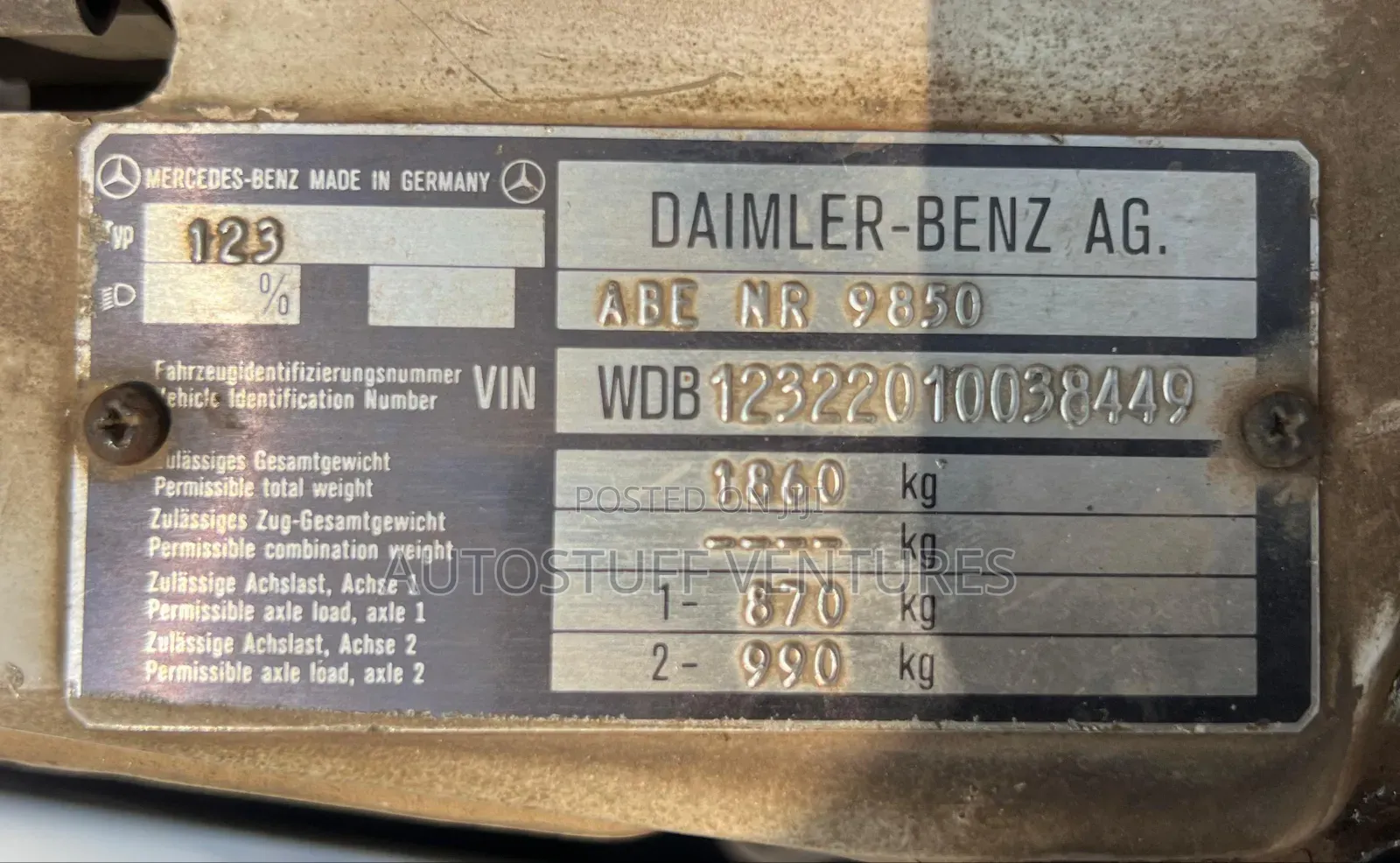 Mercedes-Benz 230E 1982 White