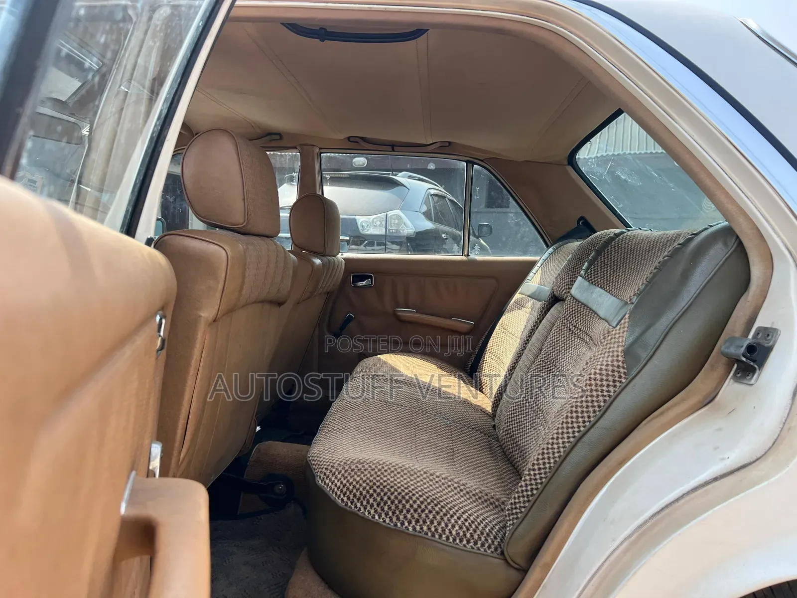 Mercedes-Benz 230E 1982 White