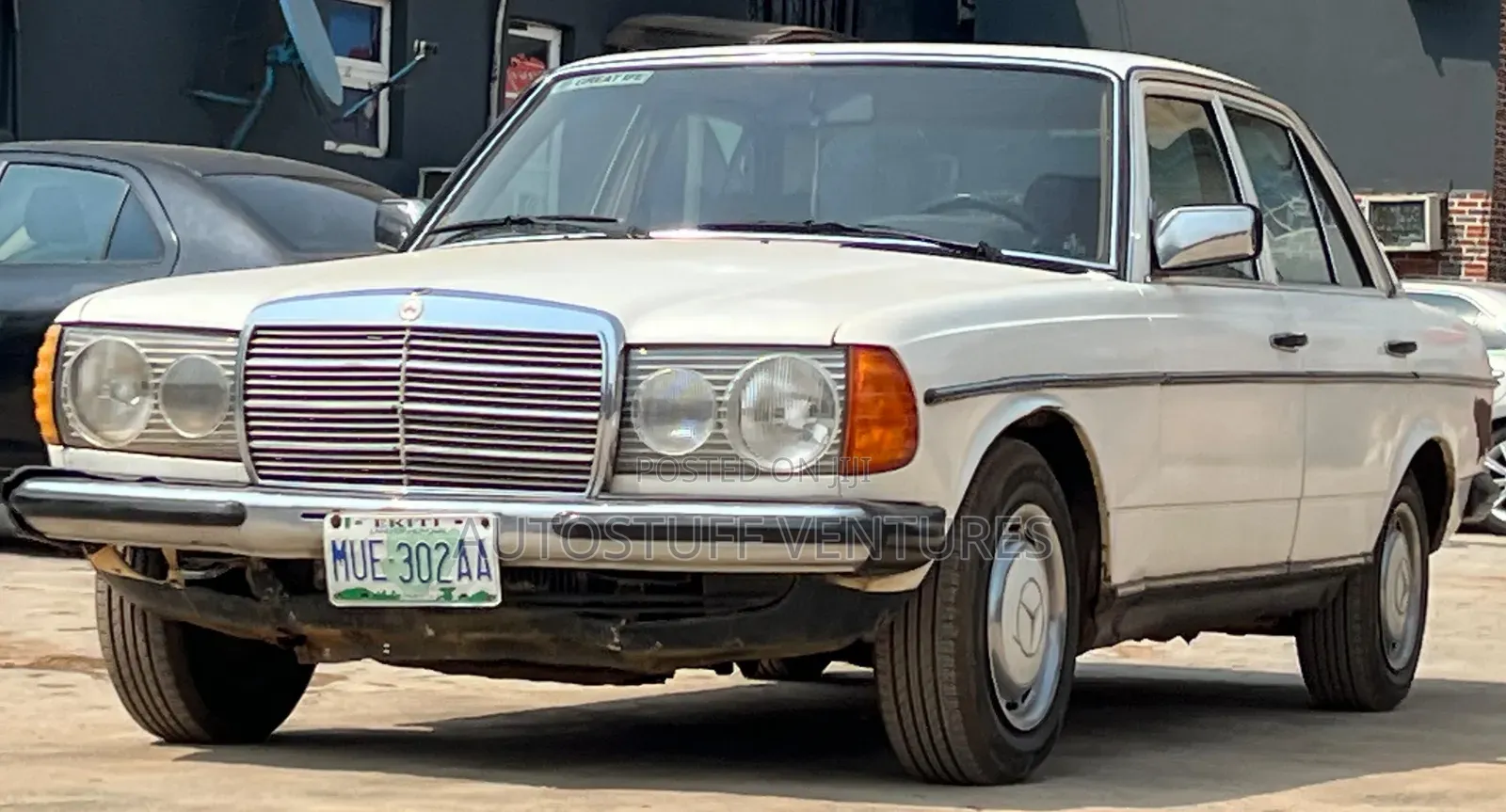 Mercedes-Benz 230E 1982 White