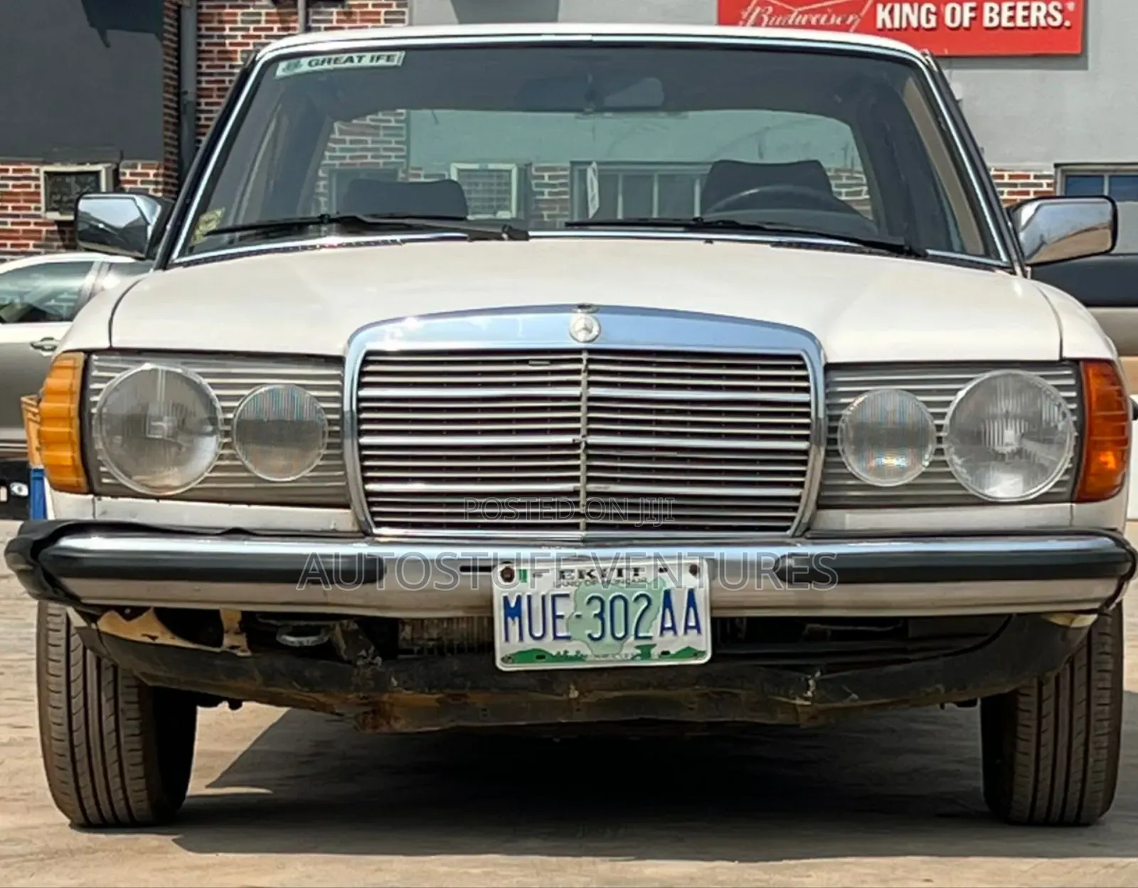 Mercedes-Benz 230E 1982 White