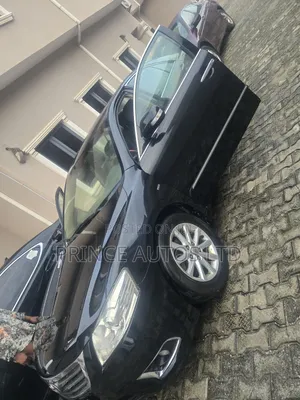 Toyota Camry XLE 4dr Sedan (2.5L 4cyl 6AM) 2010 Black