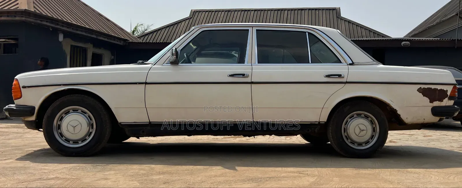 Mercedes-Benz 230E 1982 White
