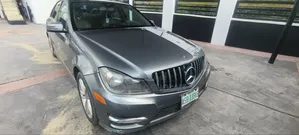 Mercedes-Benz C300 Sport 4Matic Sedan AWD (3.5L 6cyl 7A) 2013 Green