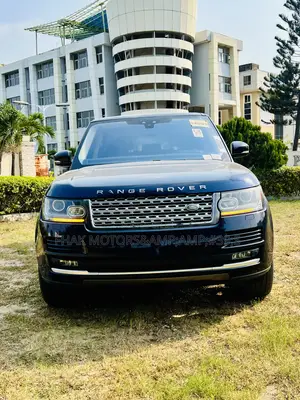 Land Rover Range Rover 3.0L Turbocharged Diesel HSE Td6 2017 Blue