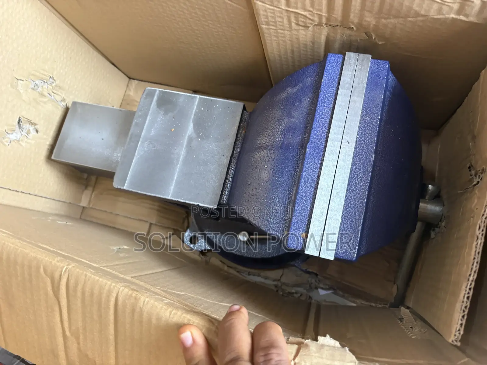 8” Industrial Bench Vice