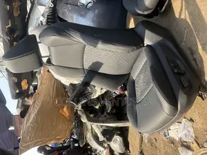 Driver Side, Automatic, 2 Front Seat Toyota Corolla 2022-25 Available
