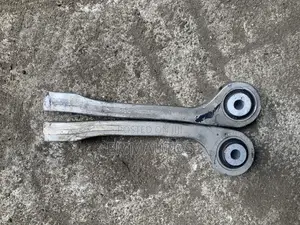 Rear Linkage Bushing Audi Q7 2019