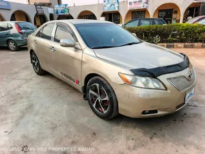 Toyota Camry 2.4 LE 2008 Gold