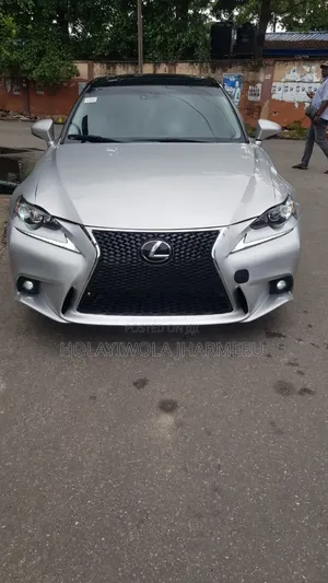 Lexus IS 300 AWD 2016 Silver