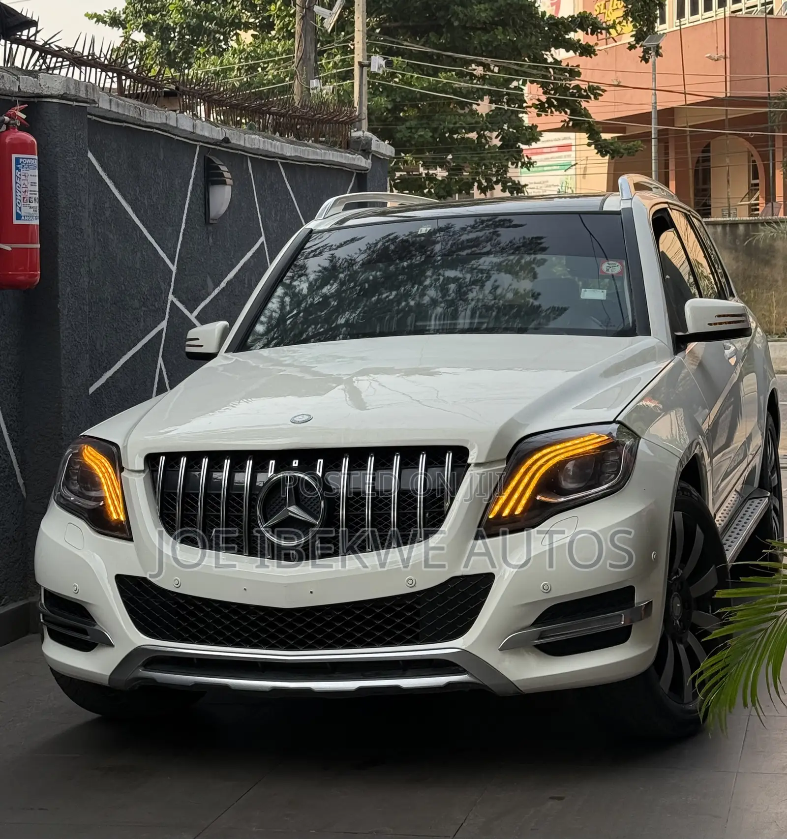 Mercedes-Benz GLK-Class 350 4MATIC 2011 White