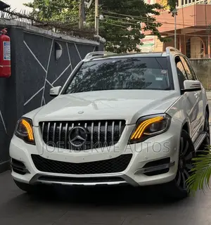 Mercedes-Benz GLK-Class 350 4MATIC 2011 White