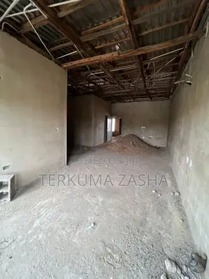 4bdrm Townhouse/Terrace in Mbora for sale