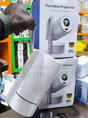 B5 Projector Android 13. 2.4/5g Wifi 6 Bt 4krechargeable 150" Display