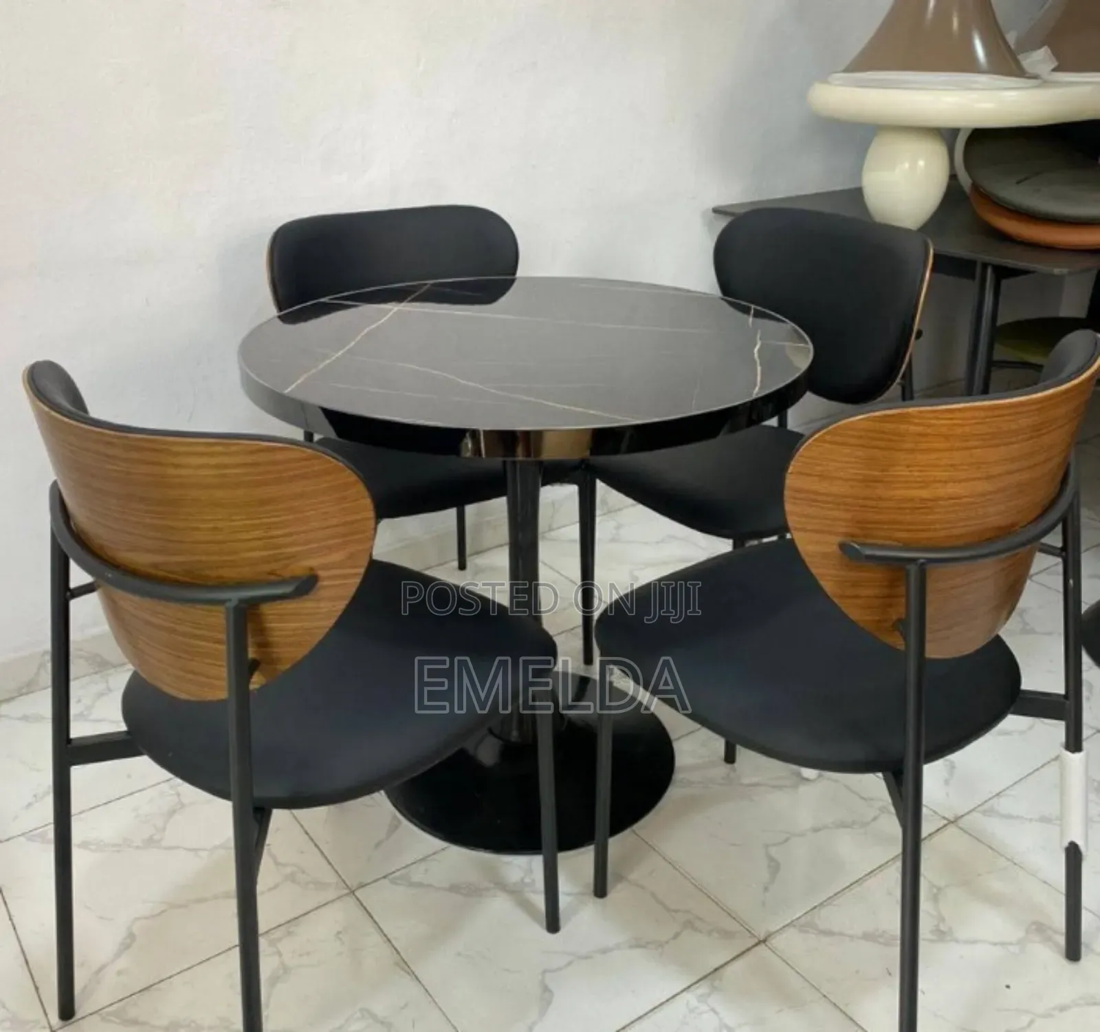 4 Seater Dining Table Is Available