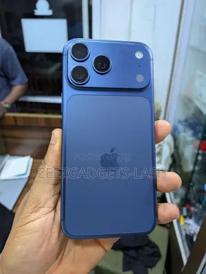 Apple iPhone 17 Pro Max 256 GB Blue