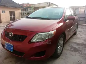 Toyota Corolla 2011 Red