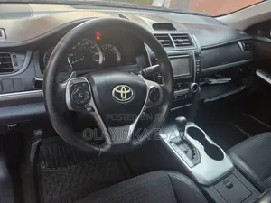 Toyota Camry SE Sport 4dr Sedan (2.5L 4cyl 6A) 2014 Red