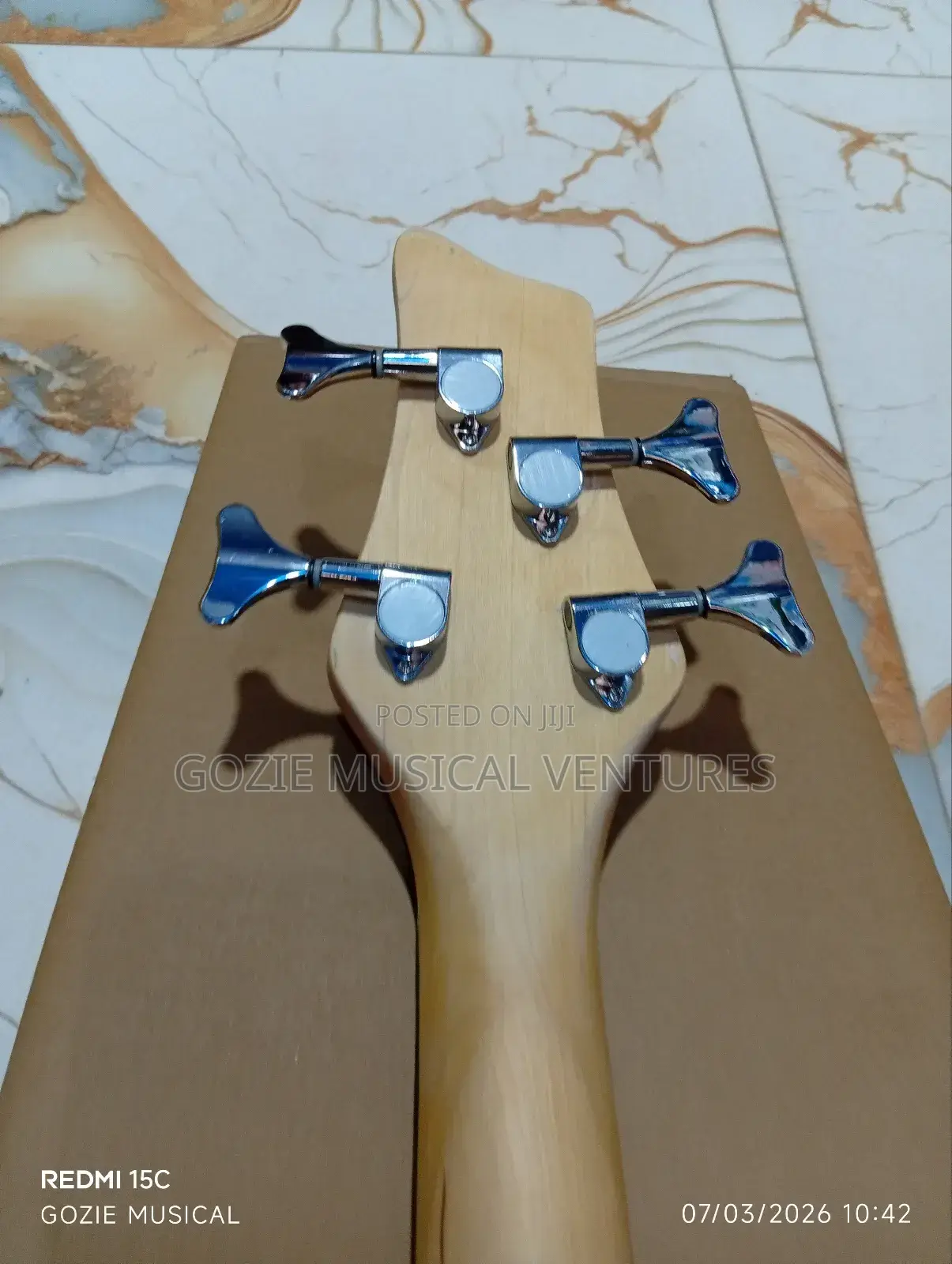 Yamaha Passive 4 Strings Bass Guitar