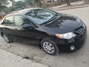 Toyota Corolla 2011 Black