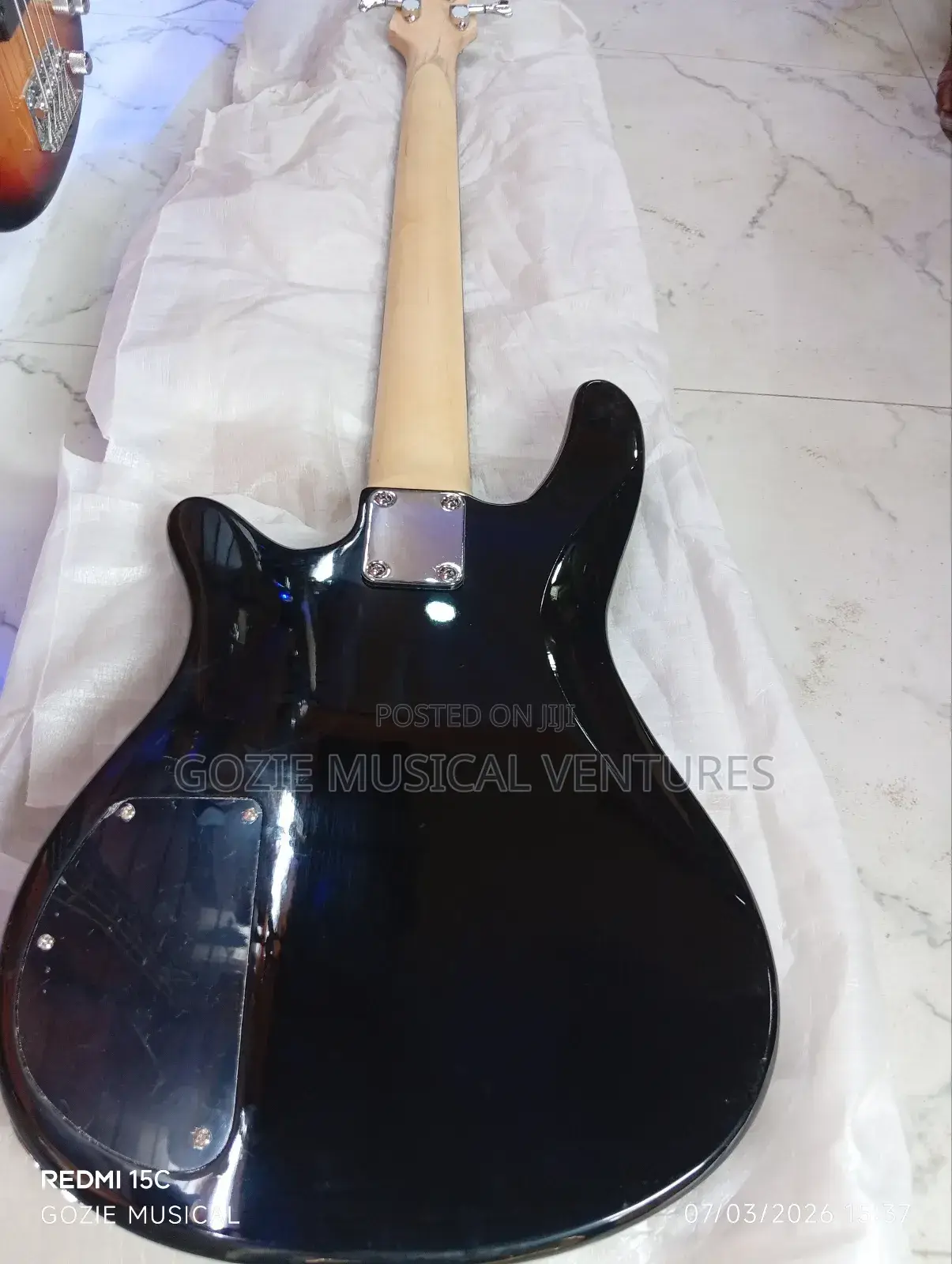 Five Strings Wellsound Bass Guitar
