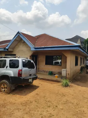 5bdrm Bungalow in Federal Housing, Owerri for sale