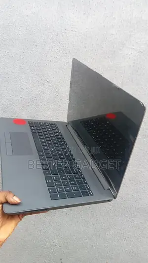 Laptop HP 250 G7 4GB Intel Core 2 Duo SSD 128GB