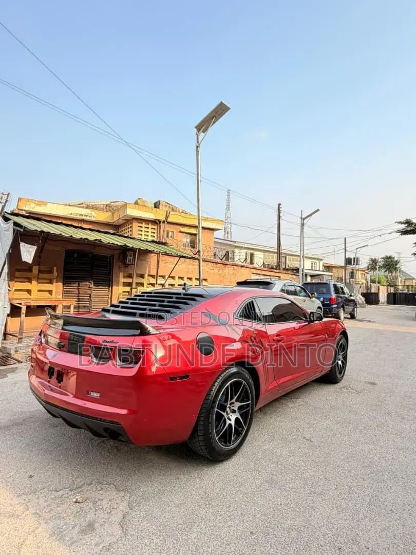 Chevrolet Camaro 2012 Red
