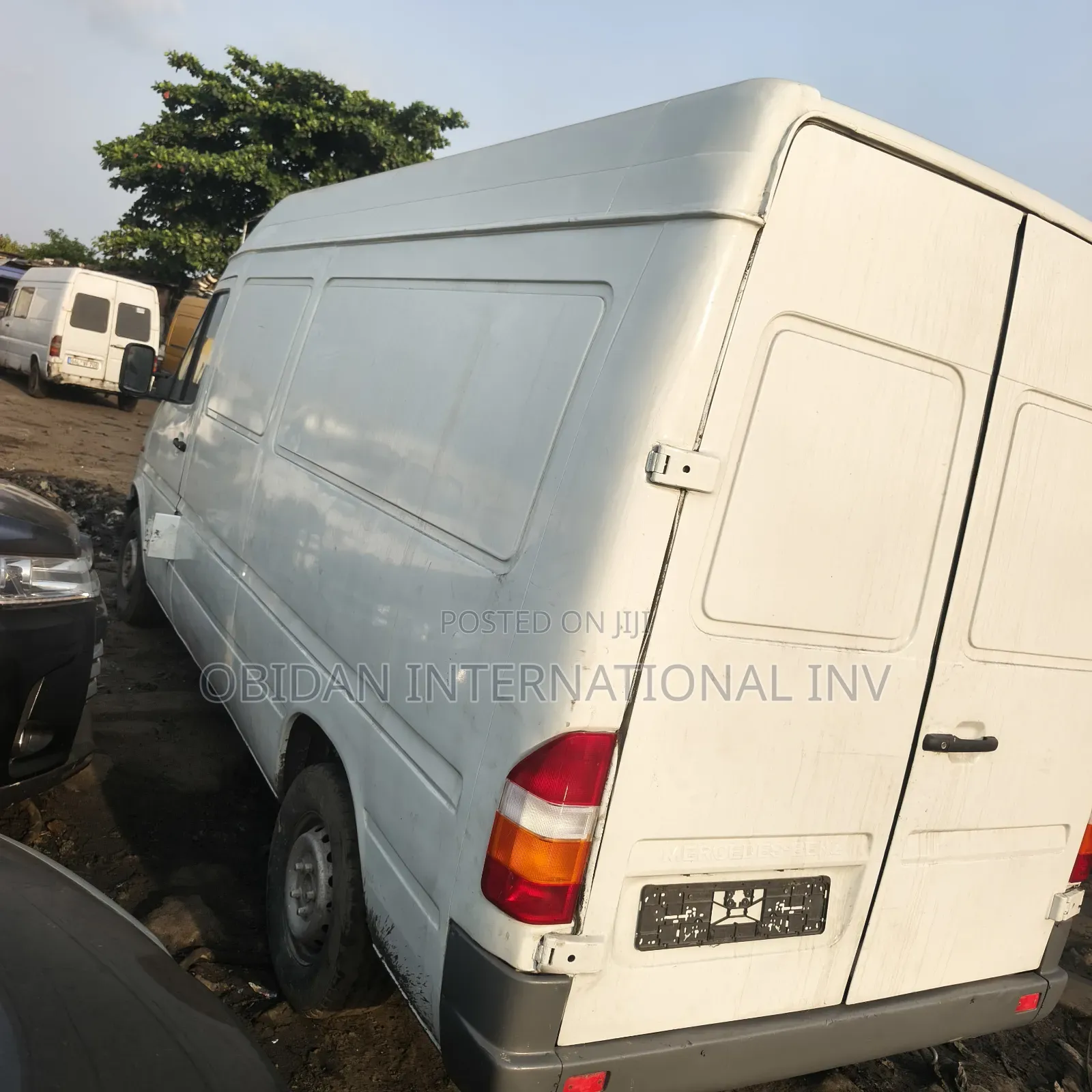 Mercedes-Benz Sprinter 2002 White