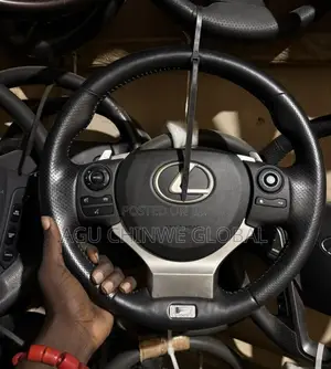 Is250 2015 Steering Wheel and Airbag