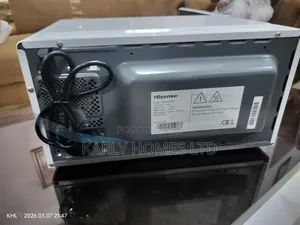 * Compact Powerful Microwave Oven*