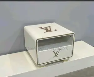 Luis Vuitton Desk