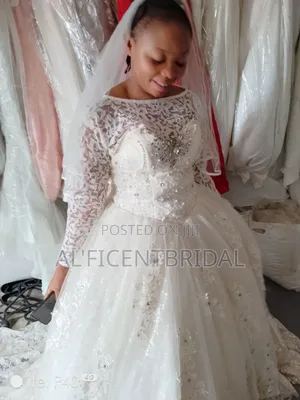 Rent Luxury Wedding Gown