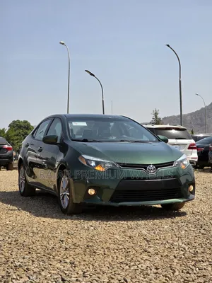 Toyota Corolla LE Premium 4dr Sedan (1.8L 4cyl CVT) 2015 Green