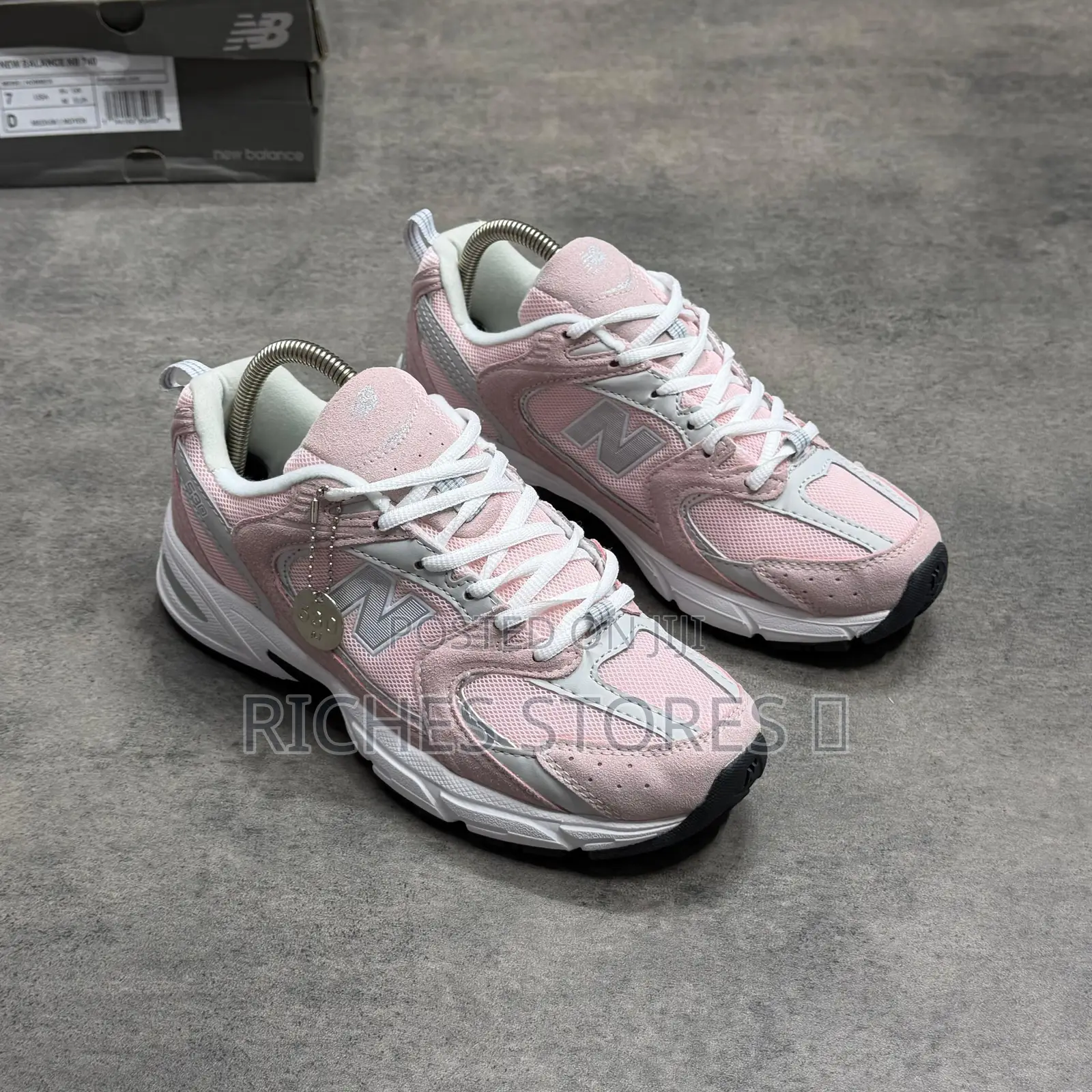 New Balance 530 Stone Pink