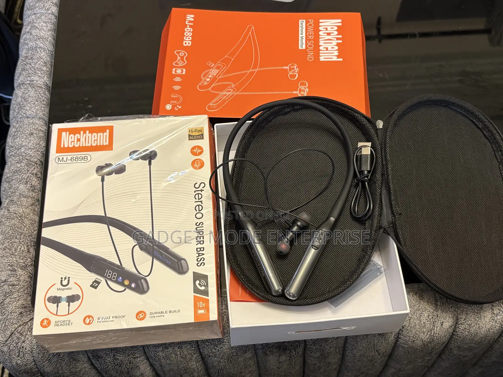 Mj-689b Wireless Bluetooth Neckband Earphone