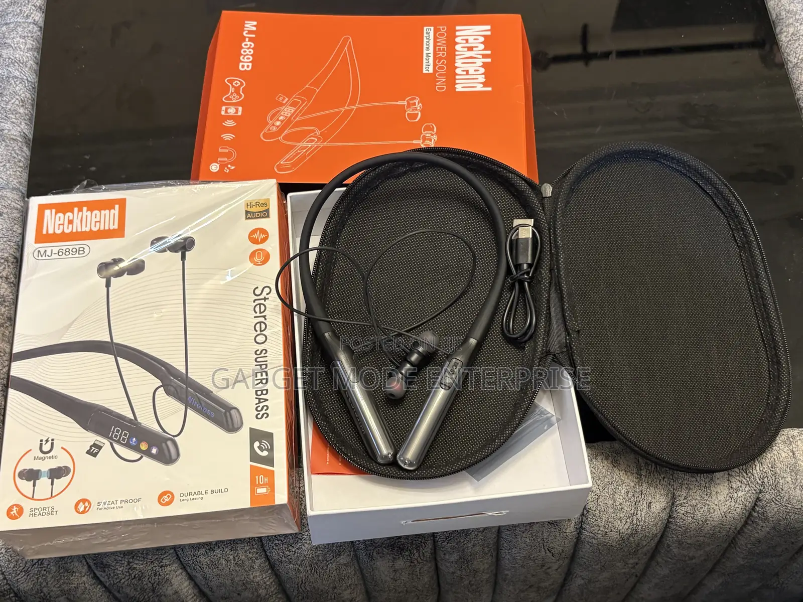 Mj-689b Wireless Bluetooth Neckband Earphone