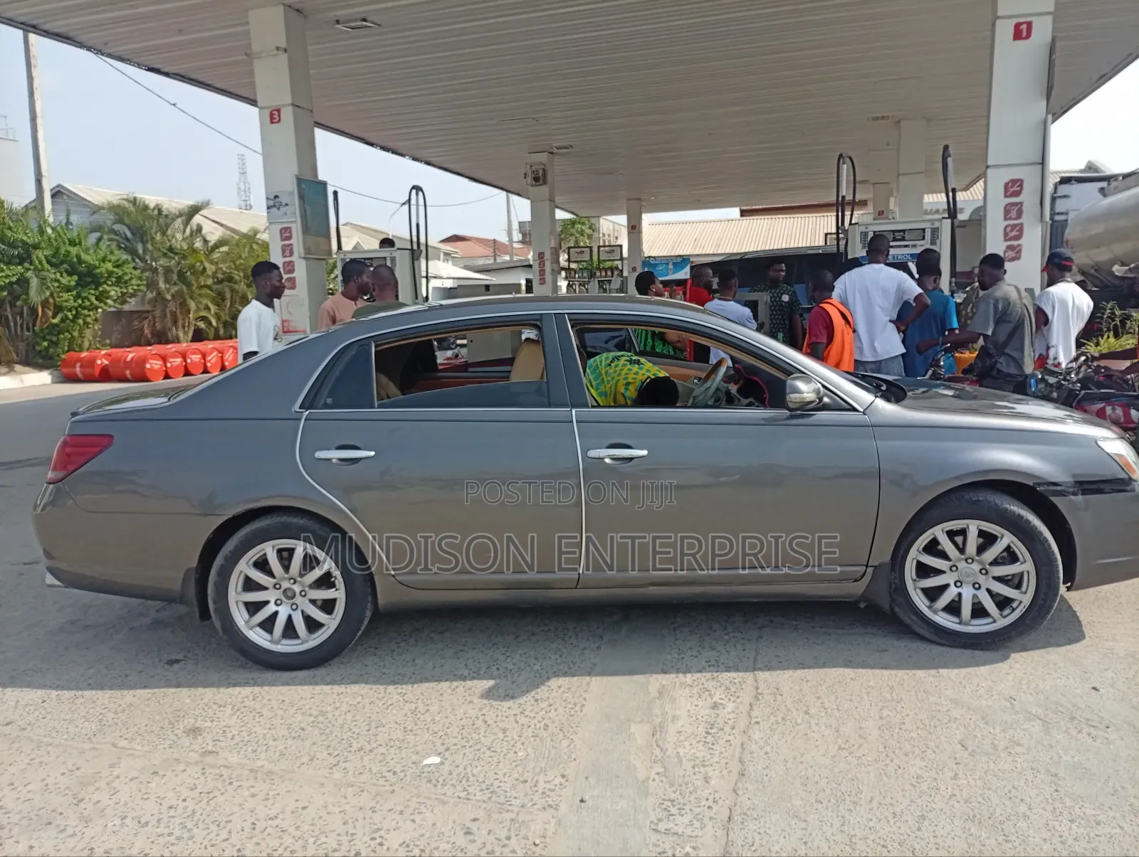 Toyota Avalon Limited 2006 Gray
