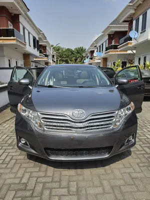 Toyota Venza 2011 Gray