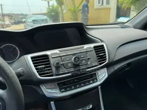 Honda Accord LX 4dr Sedan (2.4L 4cyl 6M) 2014