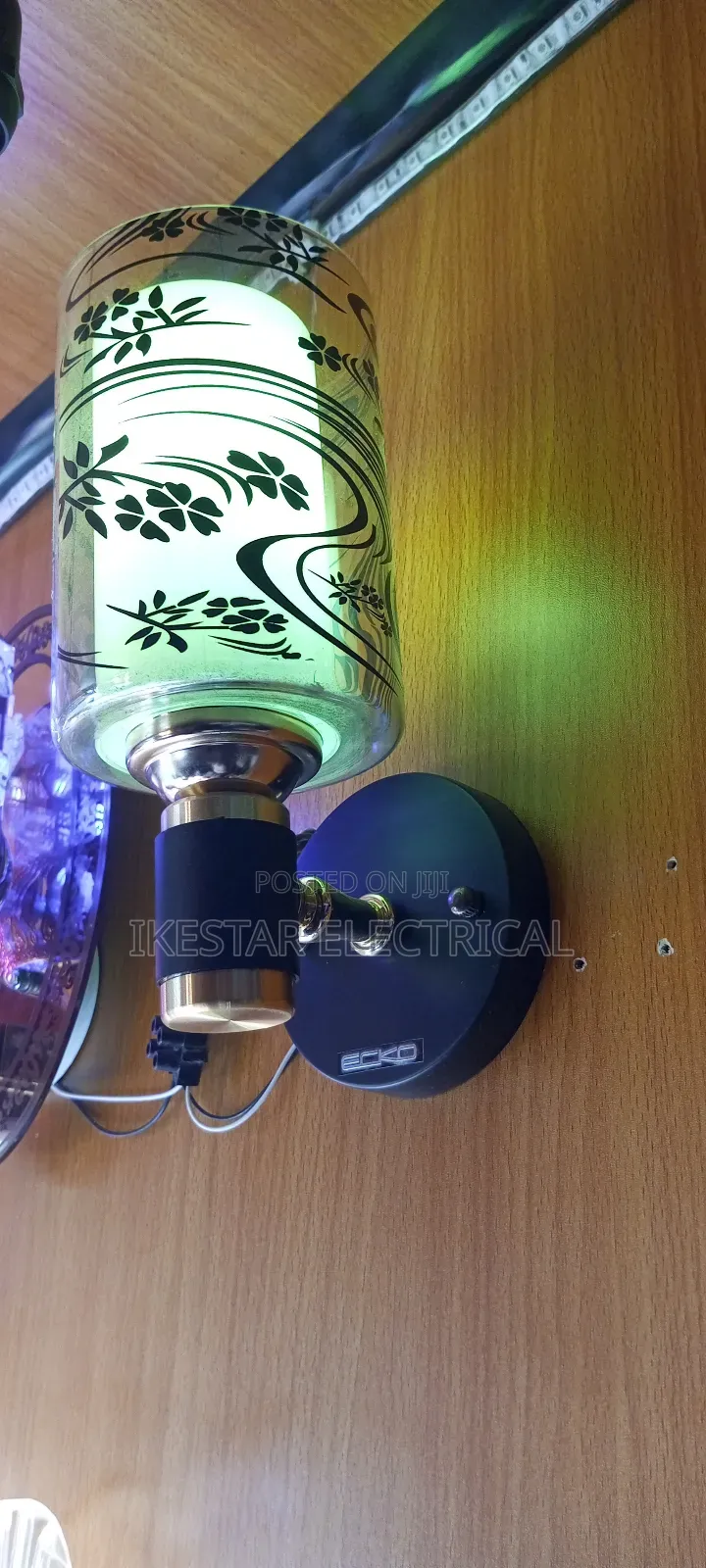 WLL Bracket Light