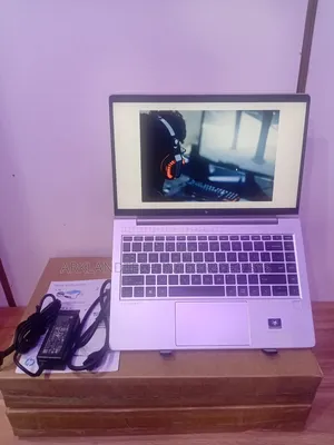 New Laptop HP ProBook 645 G3 16GB AMD Ryzen 5 SSD 512GB