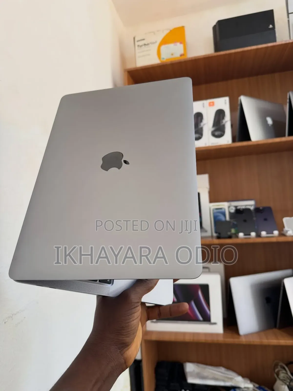 Laptop Apple MacBook 2020 32GB Intel Core i7 SSD 512GB