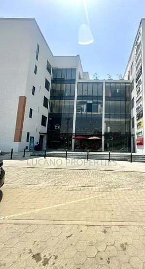 Roof Top Space for Restaurant and Lounge