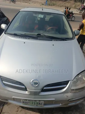 Nissan Almera 2005 Silver