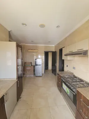 3bdrm Block of Flats in Old Ikoyi for rent